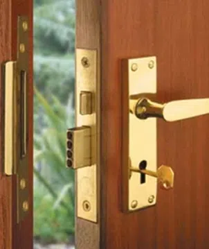 Community Locksmith Store South Windsor, CT 860-261-9295 - emergency-locksmith-opening